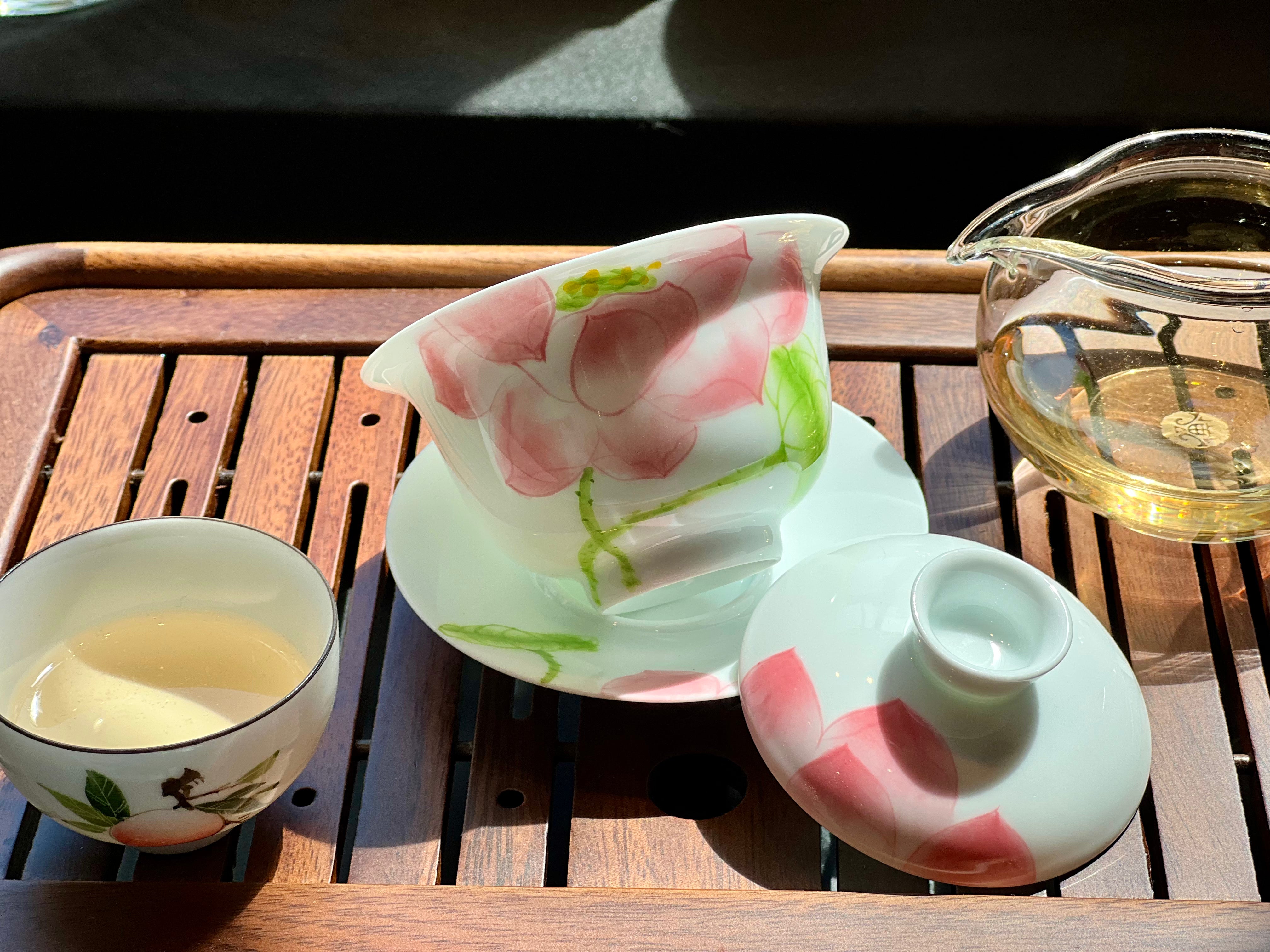 Lotus Gaiwan 手绘荷花三才盖碗