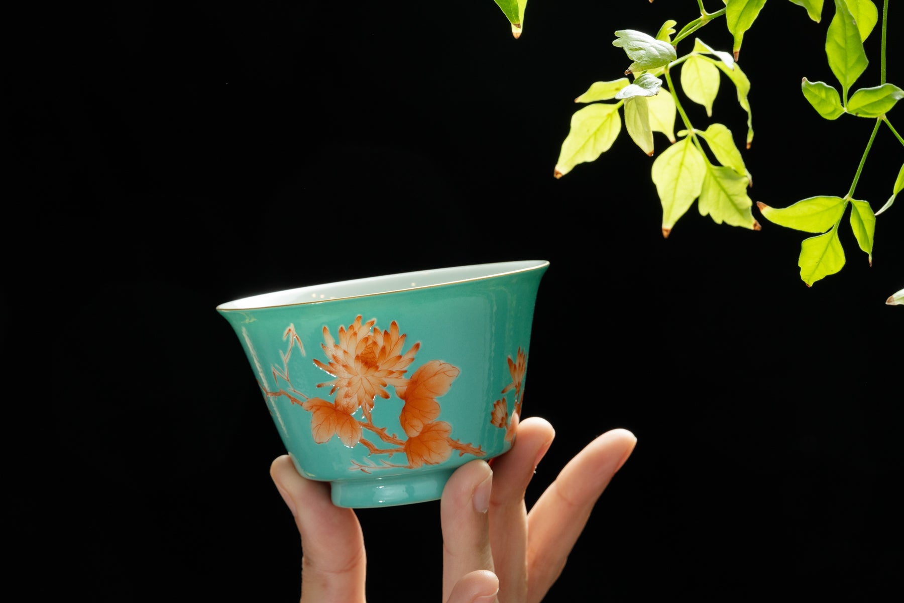 Red Daisy Handcrafted Jingdezhen Gaiwan