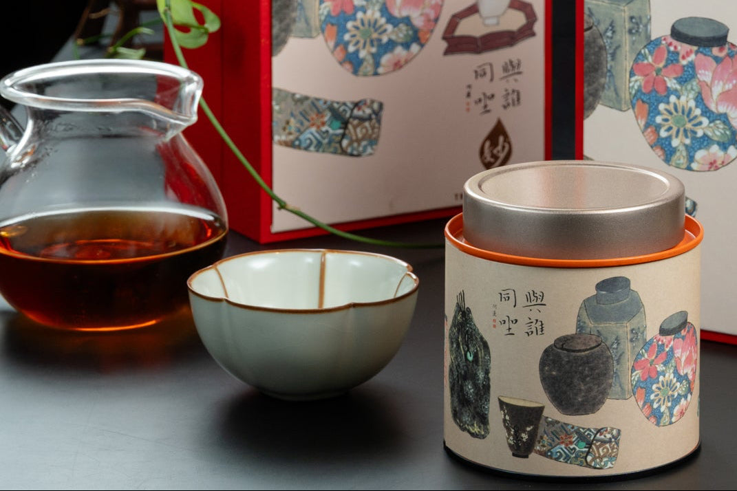 Guan Kiln Cream Plum Blossom Cup 官窑米黃色梅花杯