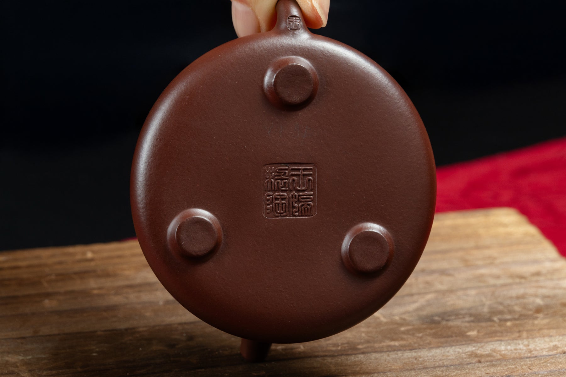 Yixing Terracotta Teapot Shi Piao 石瓢壶