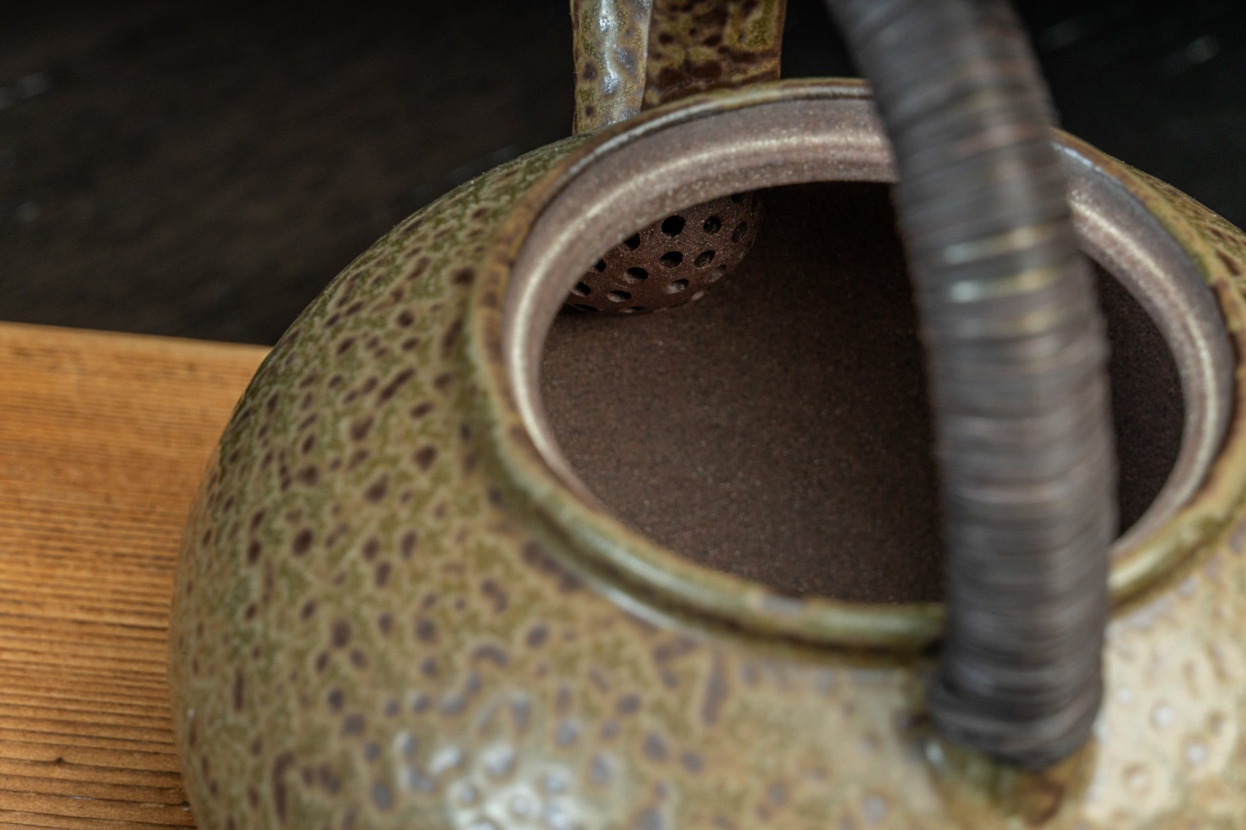 Fan Ru Tile Blue Teapot 梵汝瓦青藤編提梁壺