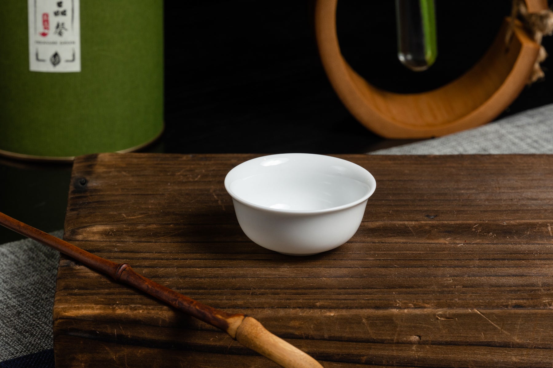 Simplistic Tasting Cups 白釉反口杯