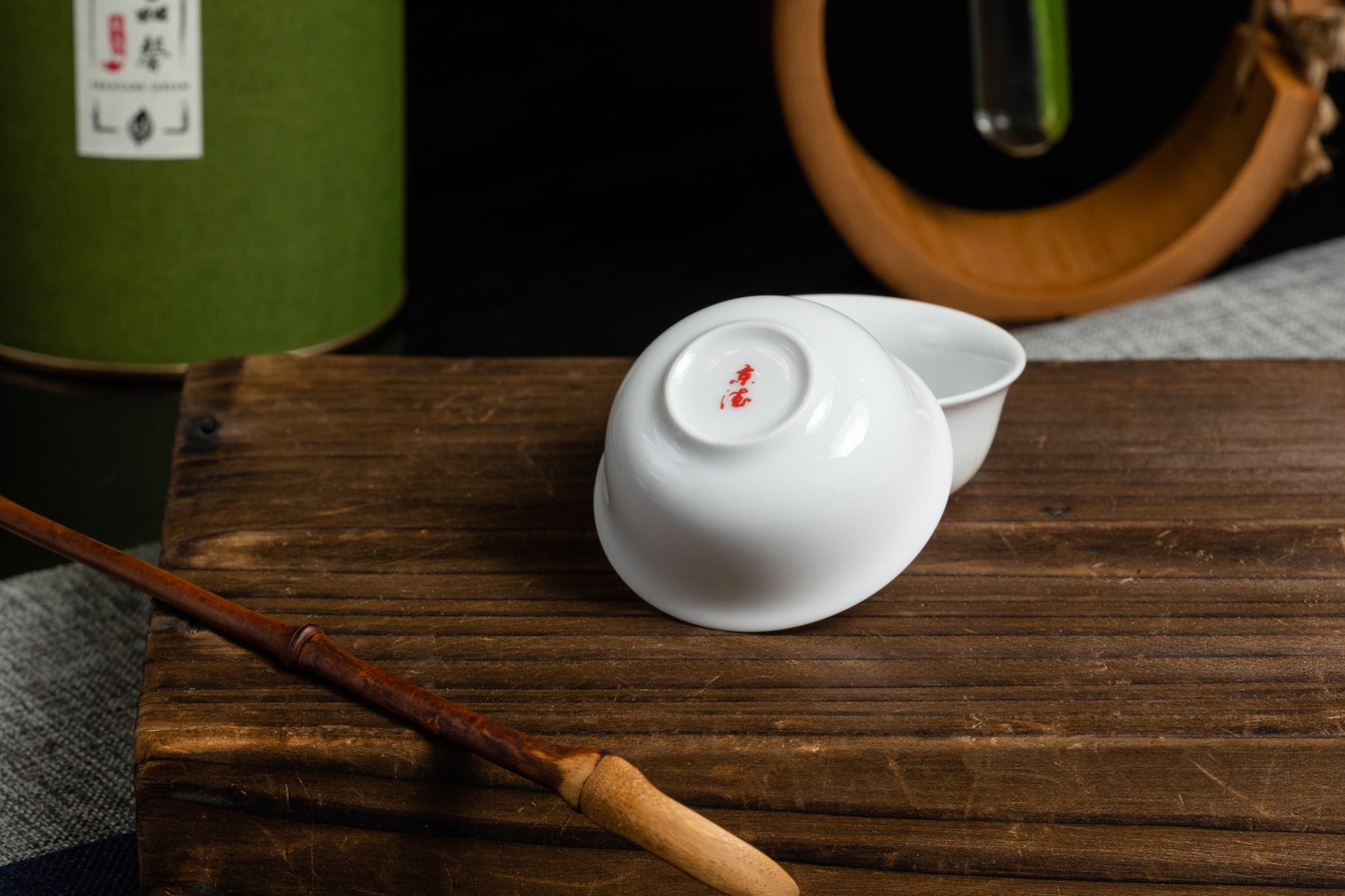 Simplistic Tasting Cups 白釉反口杯