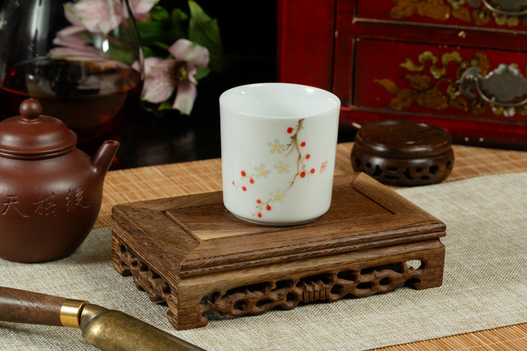 Plum Blossom Porcelain Tea Cup 梅玲瓏影青玉瓷品茗杯