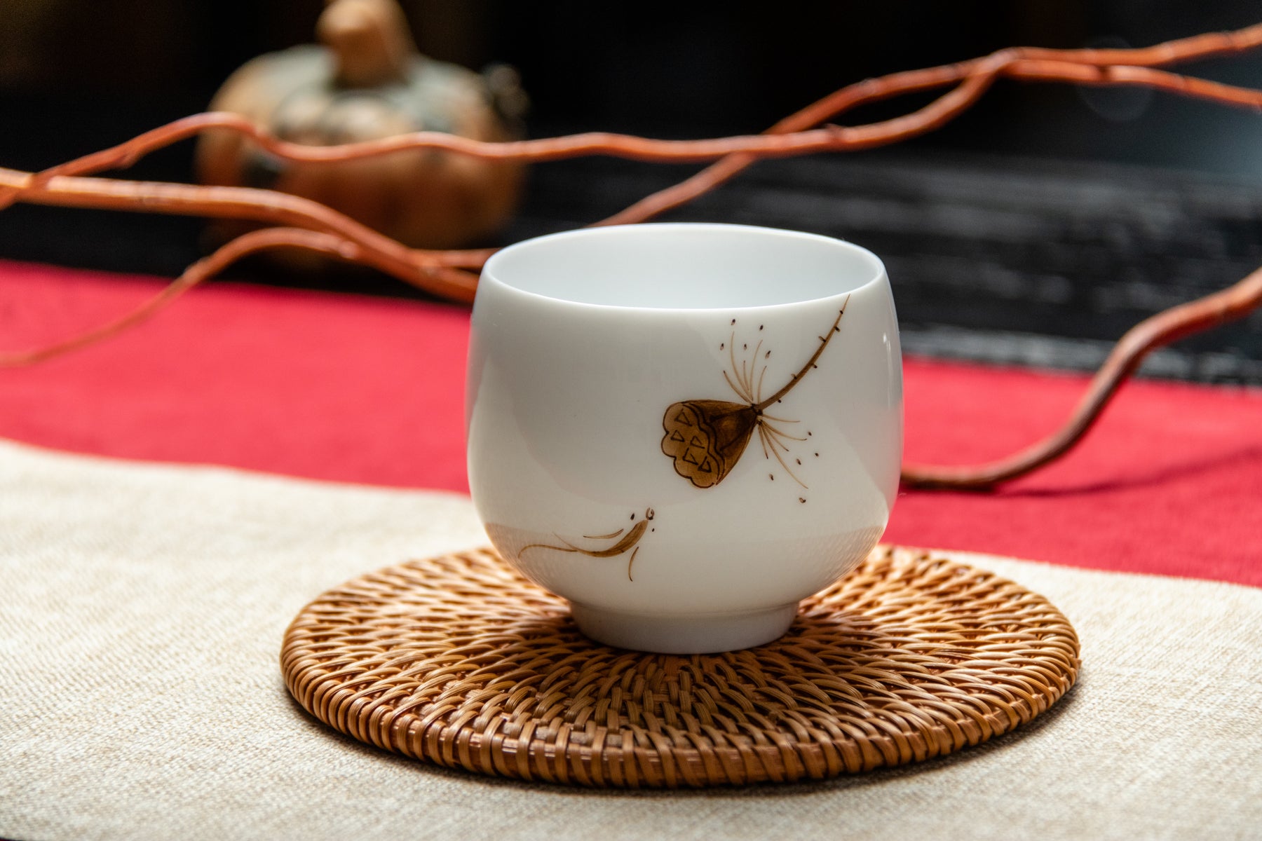 Lotus Shi Feng Porcelain Teacup