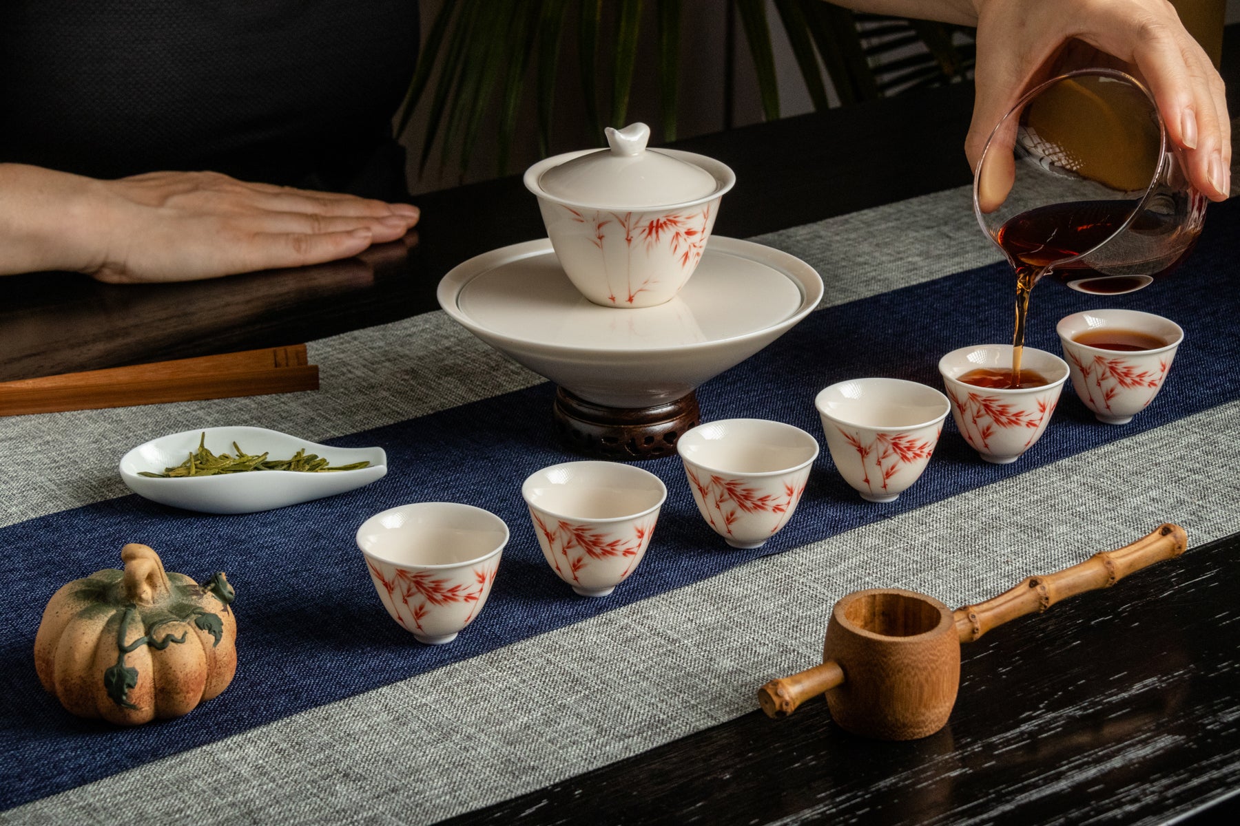 Lark Red Bamboo Set