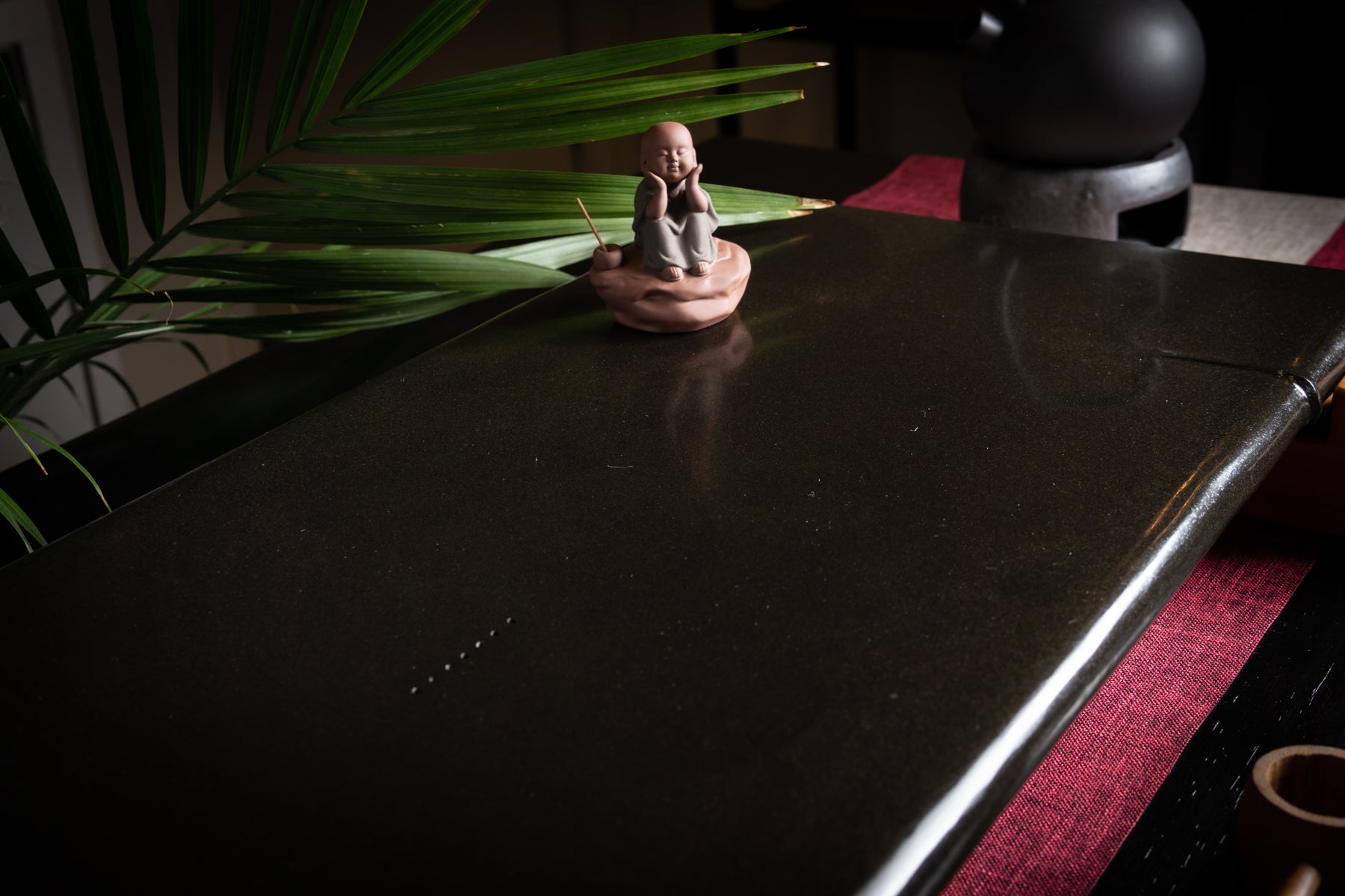 Contentment Stone Tea Tray 滿竹