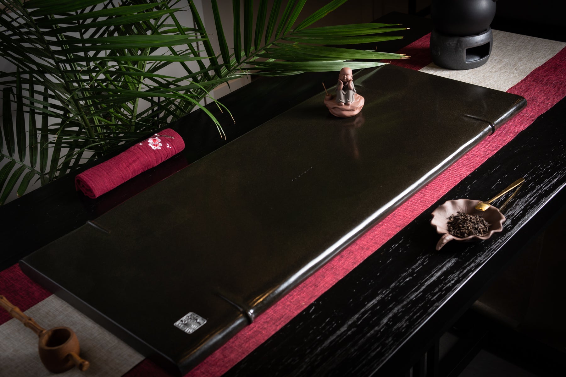 Contentment Stone Tea Tray 滿竹