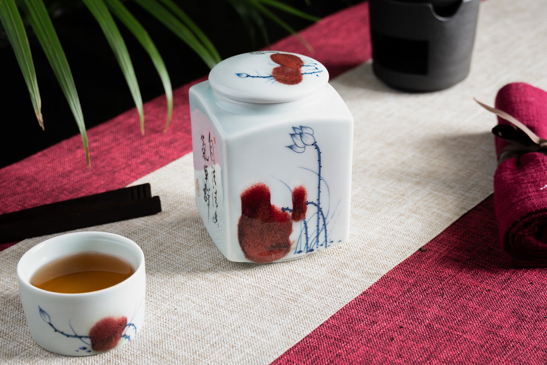 Jingdezhen Tea Canister (Caddy)