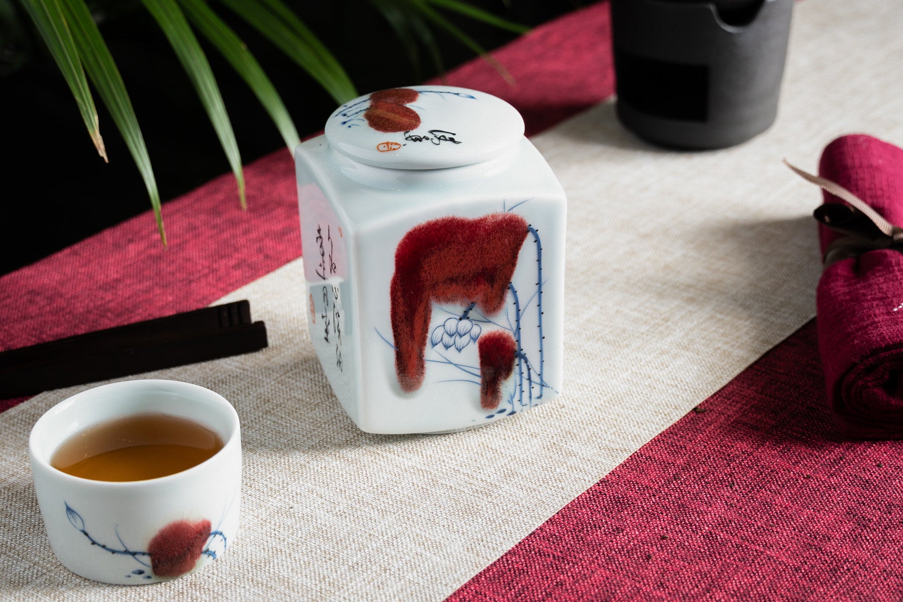 Jingdezhen Tea Canister (Caddy)