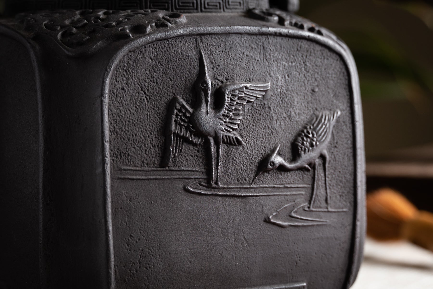 Heron Square Cast Iron Kettle 四方明 鐵壺