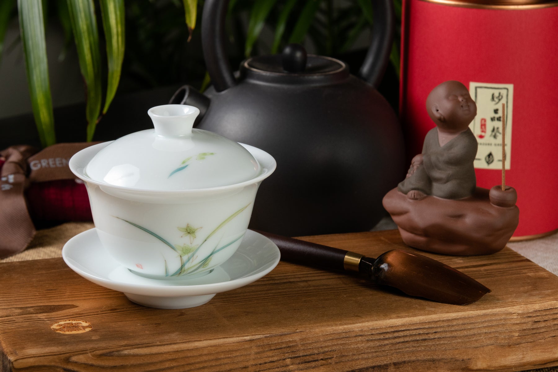 Orchid Cheers Gaiwan 高白玉瓷蘭花蓋碗