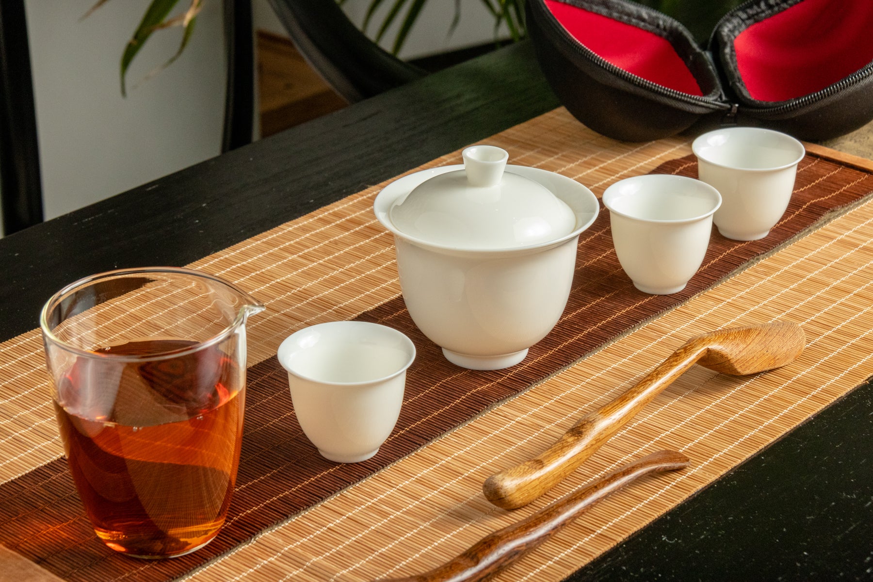 White Jade Travel Tea Set 6 Pieces Set With Hard Shell Case