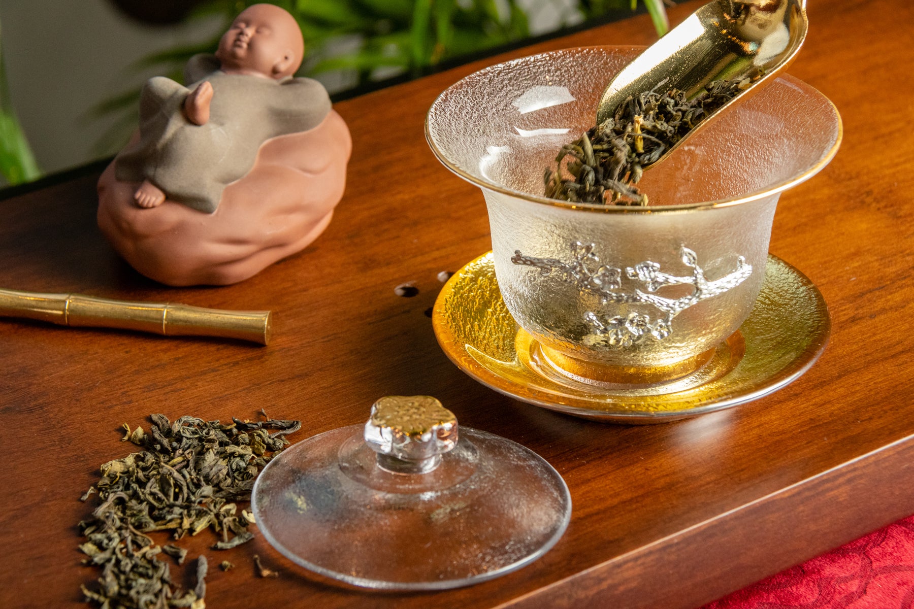 Gold Trimmed Glass Gaiwan - Imperial Palace Theme