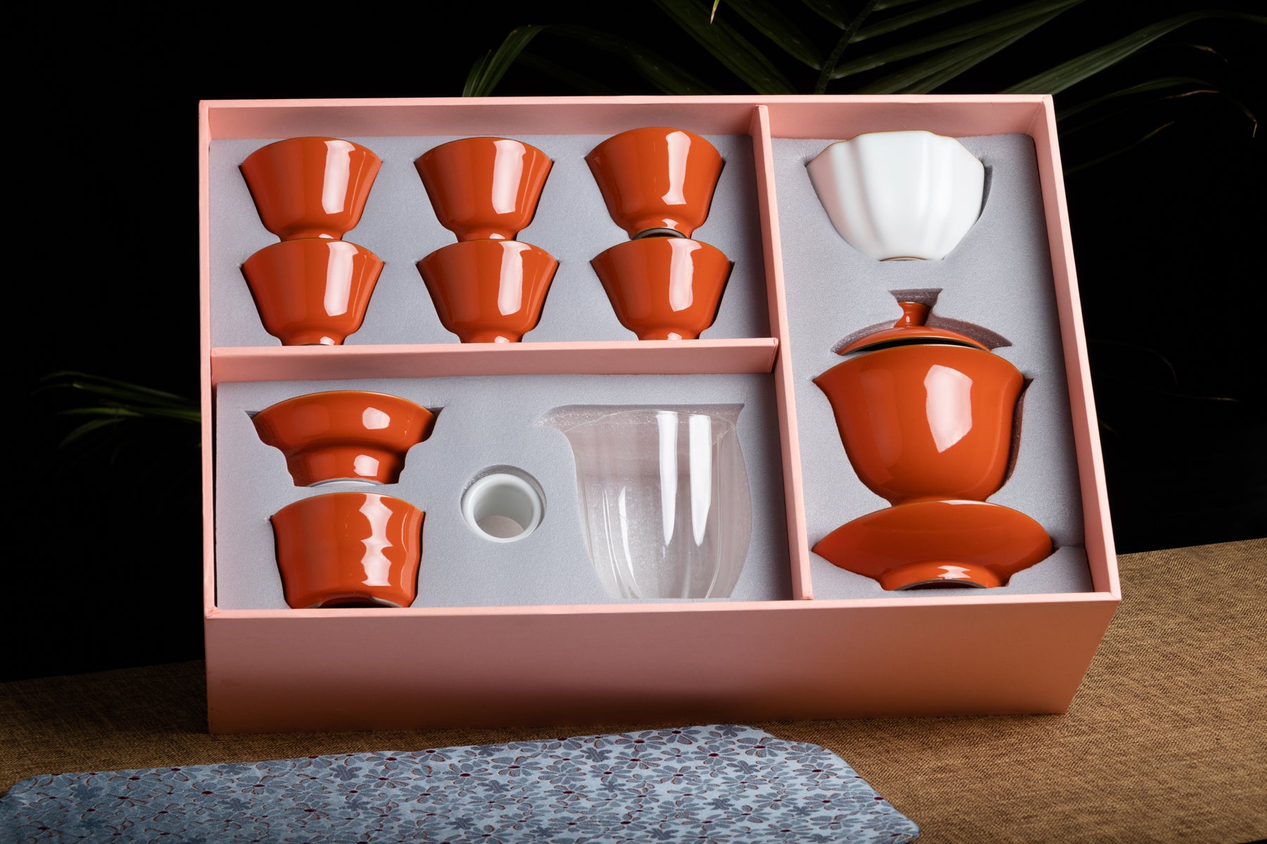 Coral Rouge Ru Yao Tea Set 高端珊瑚紅汝窯套裝