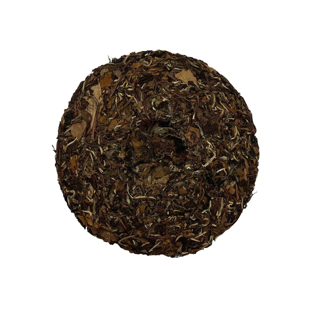 2011 Aged Shou Mei Tea Cake 老壽眉白茶餅