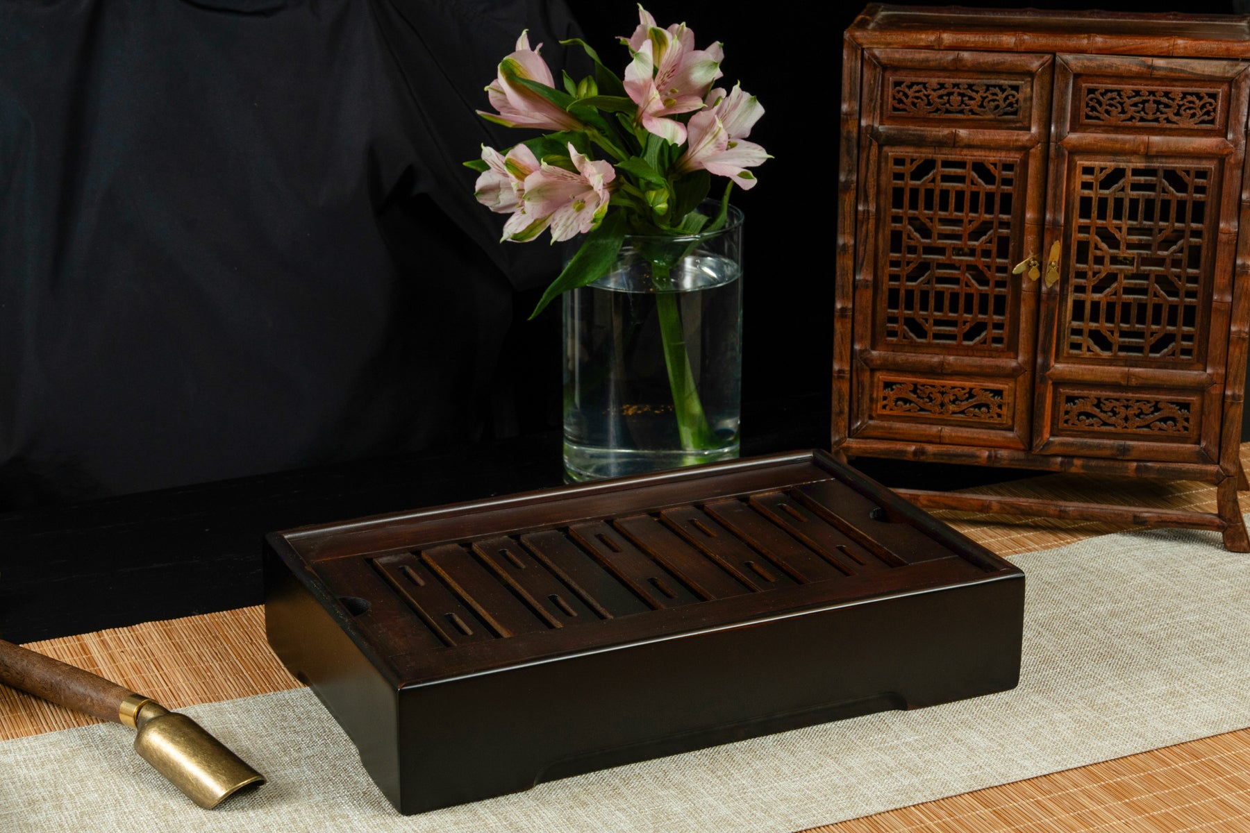 Walnut Bamboo Tea Tray 胡桃色楠竹儲水茶盤