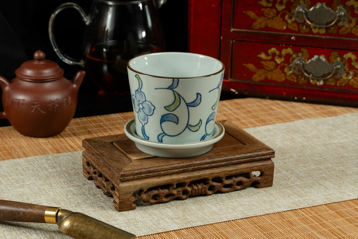 Coloured Pepper Blossom Tea Cup with Lid 彩椒花主人杯