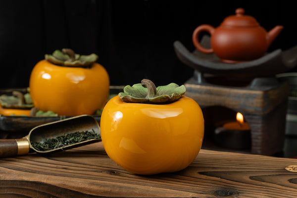 Persimmon Canister (Gold) 茶叶罐柿子(金)