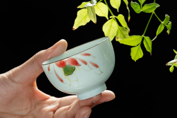 Green Lotus Hand-Painted Cup 靜心手繪杯