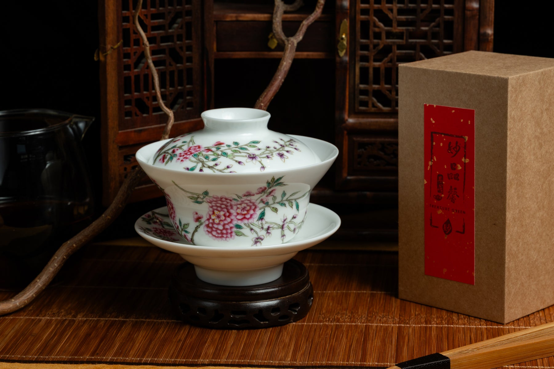 Jingdezhen Lotus Dance Gaiwan 景德鎮 蓋碗