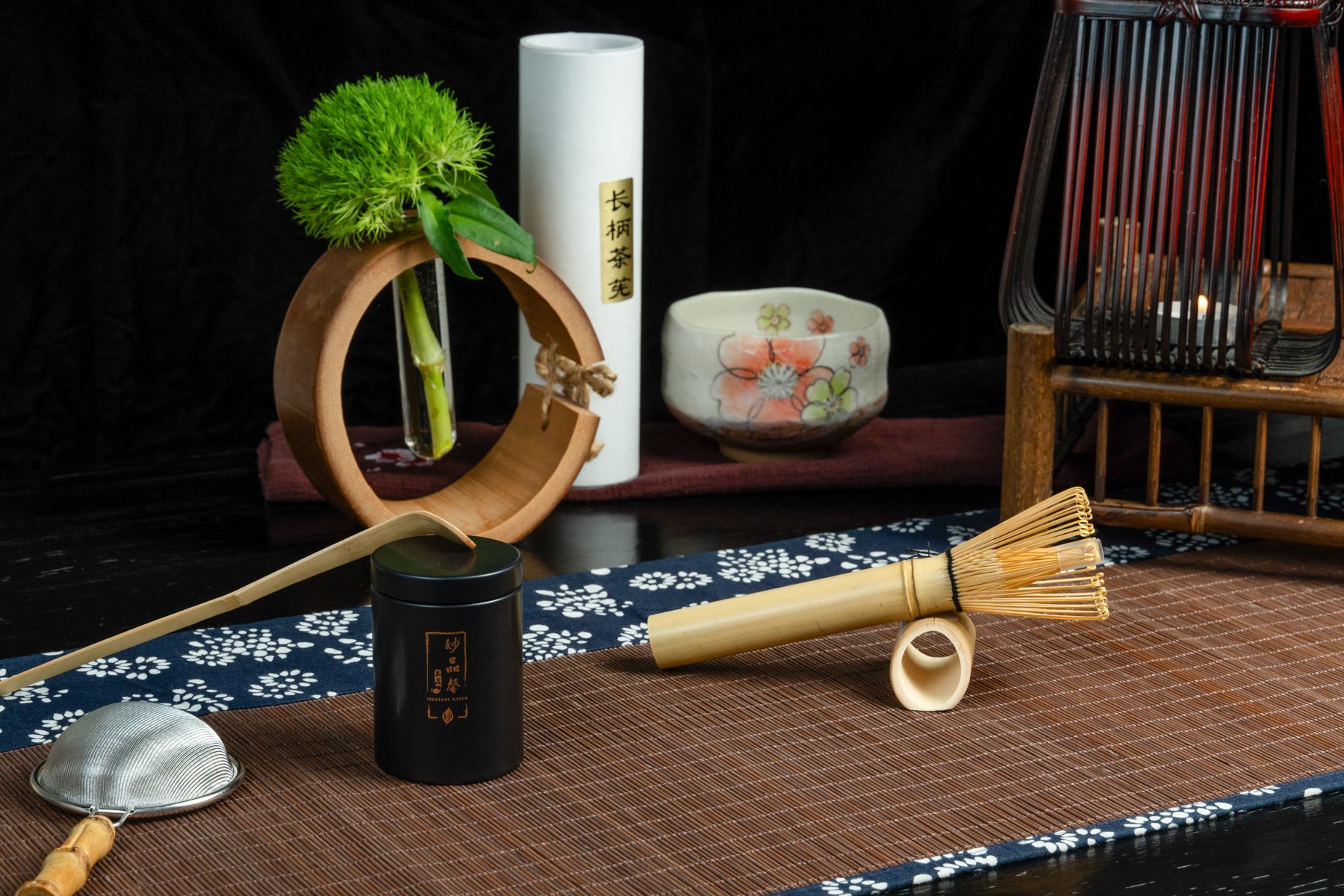 White Bamboo Long-Handled Whisk 白竹长柄茶筅