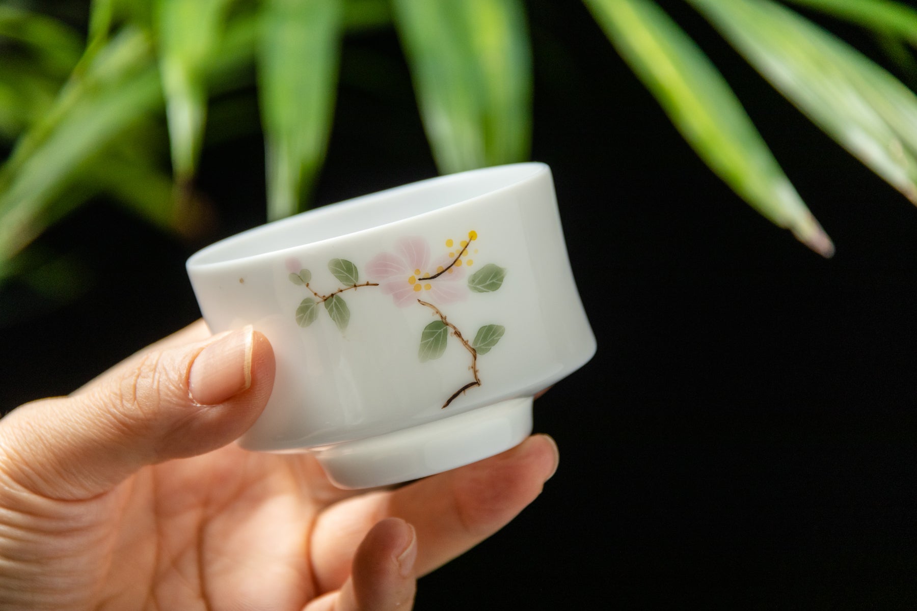 Purple Magnolia Chu Xin Porcelain Teacup