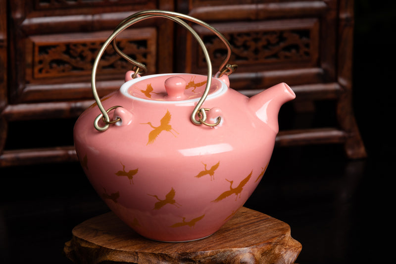 Pink Lady Glazed Teapot 桃红釉茶壶