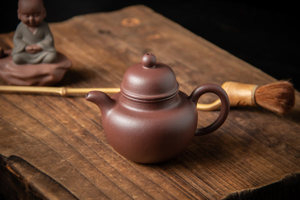 Yixing Terracotta Teapot Lift