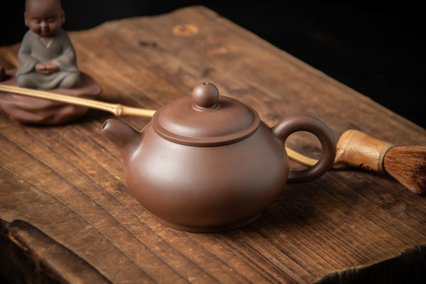 Yixing Terracotta Teapot Lotus Pun