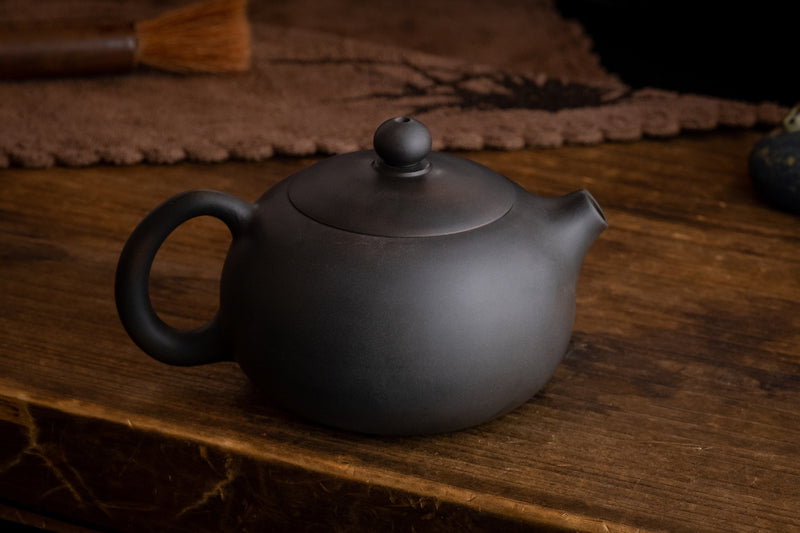 Jian Shui Yunnan Teapot XiShi 西施 黑色