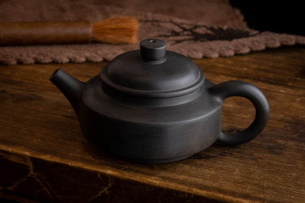 Jian Shui Yunnan Teapot De Zhong XiShi  德鍾 西施