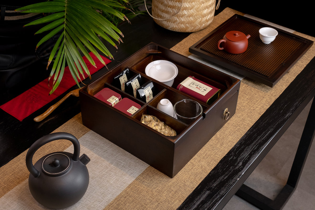 Square Dynasty Tea Tray 胡桃色竹制收纳盒茶盘-四方